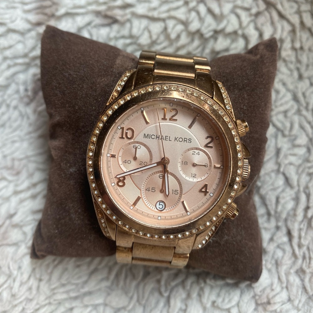 Micheal Kors Rose Gold Watch